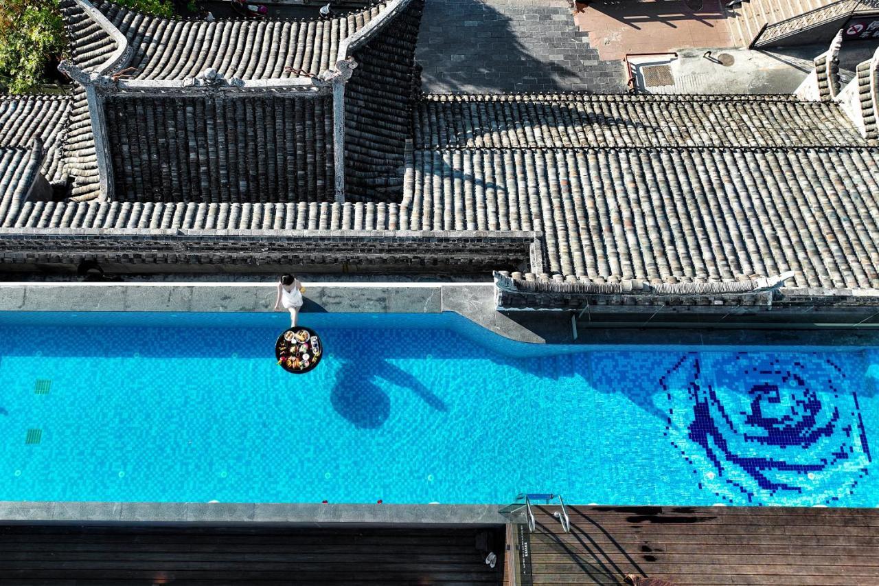 Phoenix Hall House Hotel Fenghuang Dış mekan fotoğraf