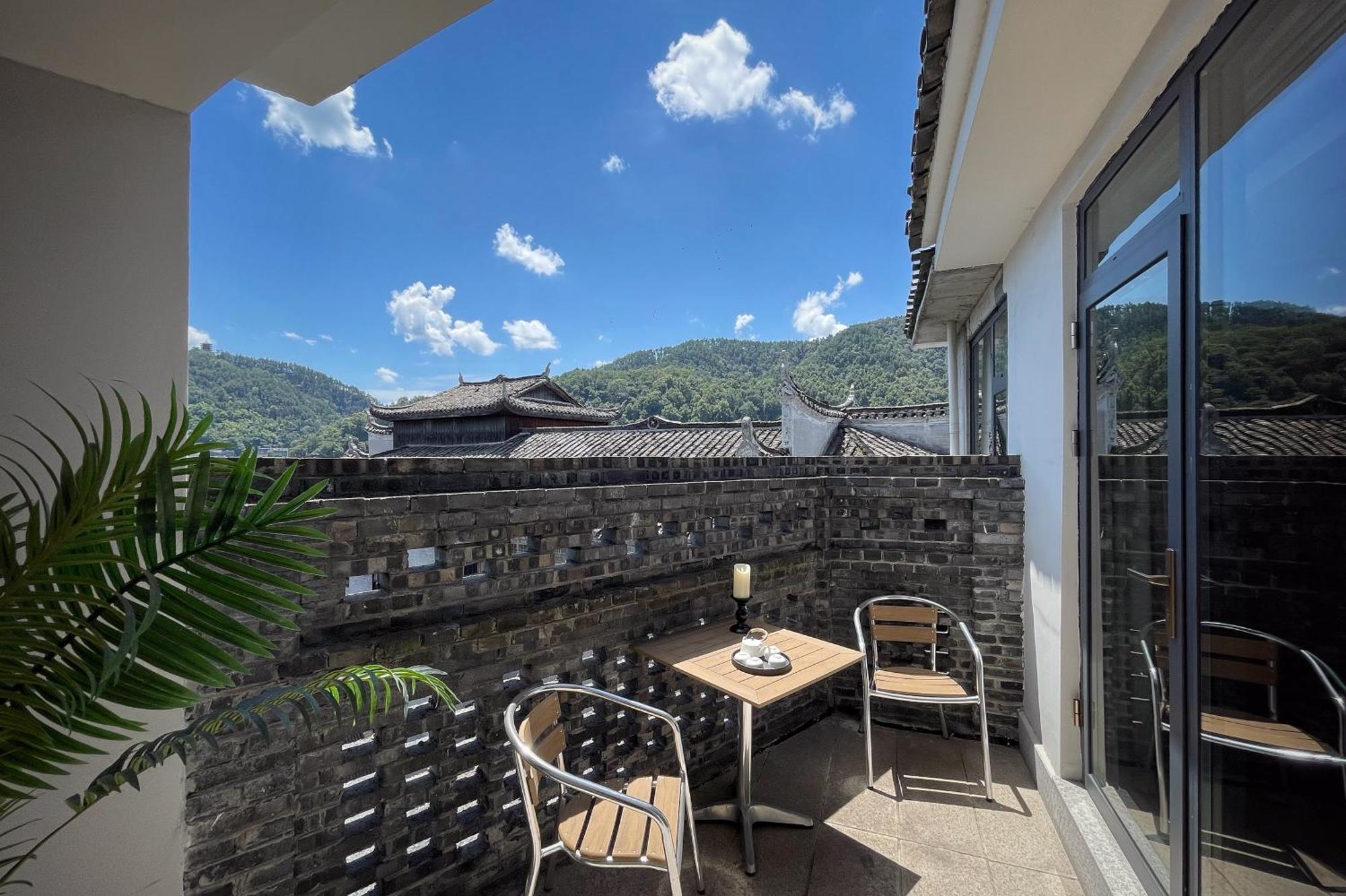 Phoenix Hall House Hotel Fenghuang Dış mekan fotoğraf